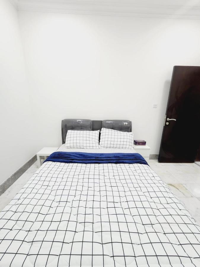 Apatment In Rawdat Alkhail Apartment Doha Exterior photo